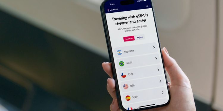 Latam lanza su propia eSIM y se convierte en la primera aerolínea de América Latina en ofrecer conectividad móvil integrada